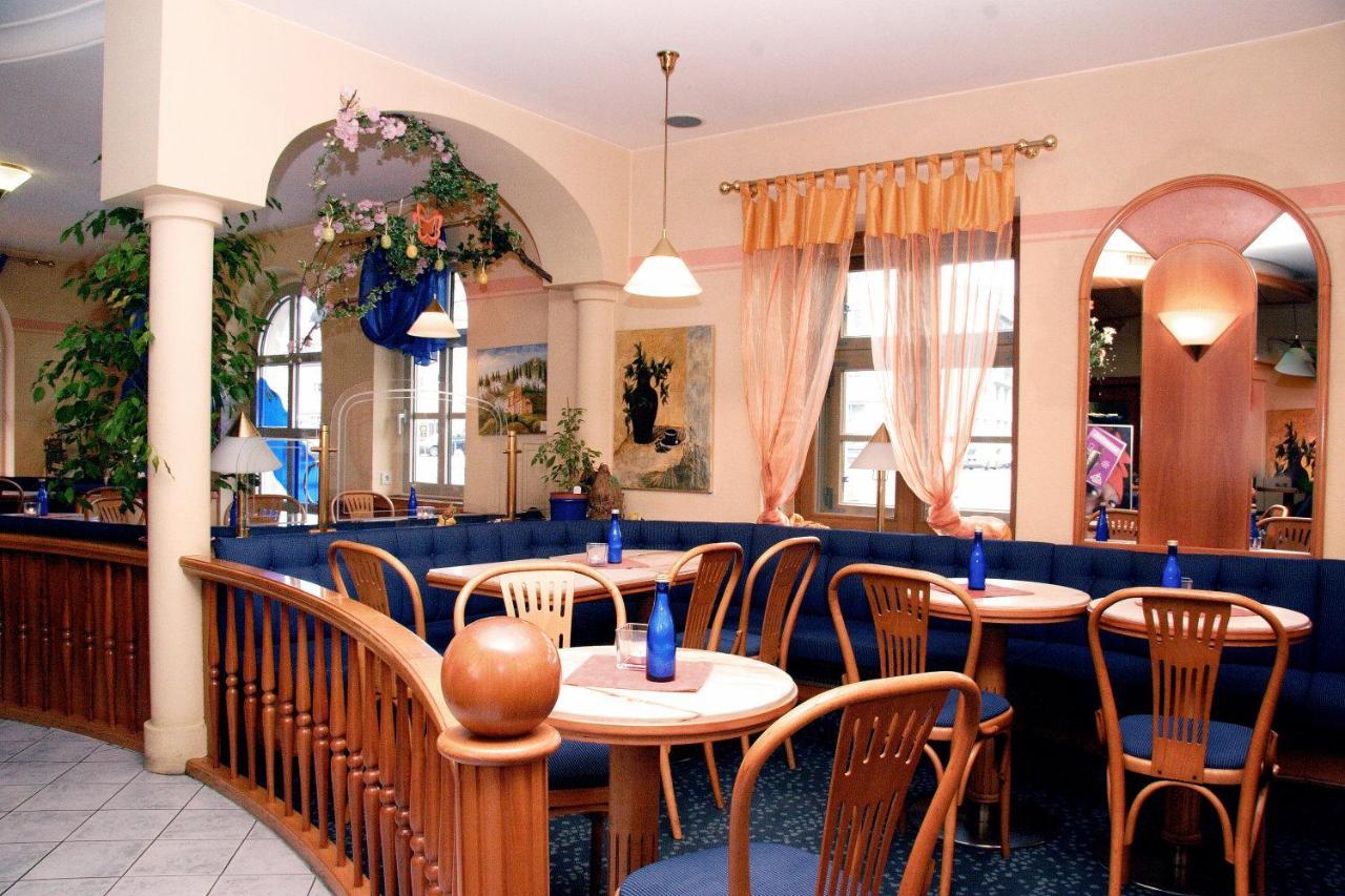 פלטלינג Hotel Zum Grunen Baum מראה חיצוני תמונה